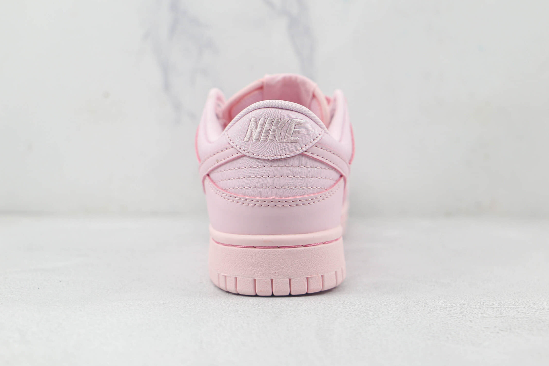 Nike Dunk Low SE 'Prism Pink' 921803-601 - Stylish and Vibrant Basketball Shoes