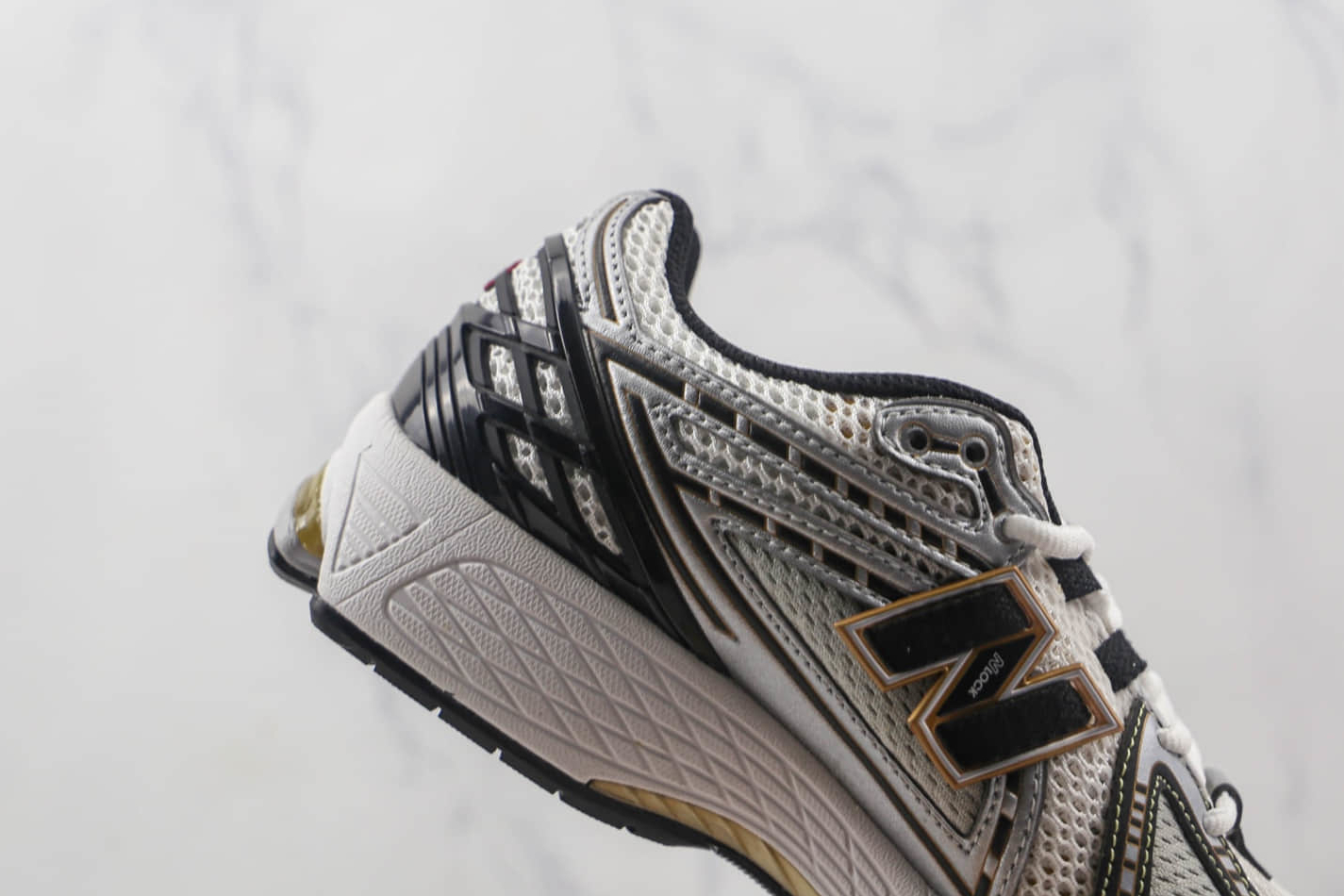 New Balance 1906R 'White Gold' M1906RA: Iconic Style & Unmatched Comfort