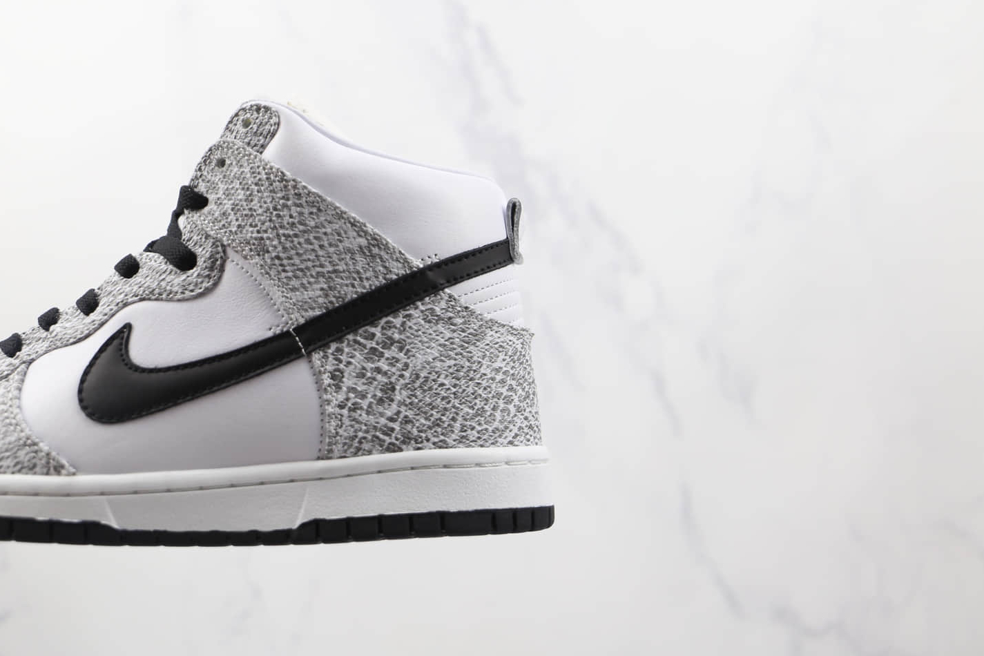 Nike Dunk Prm Hi Sp 'Cocoa Snake' 624512-010 - Stylish Black and White Sneakers Nike Dunk Prm Hi Sp 'Cocoa Snake' 624512-010 - Stylish Black and White Sneakers