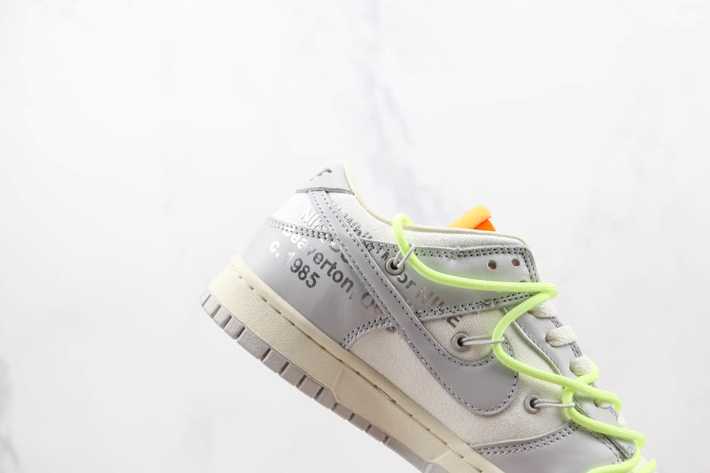 Nike Off-White x Dunk Low 'Lot 43 of 50' DM1602-128 - Limited Edition Release! Nike Off-White x Dunk Low 'Lot 43 of 50' DM1602-128 - Limited Edition Release!