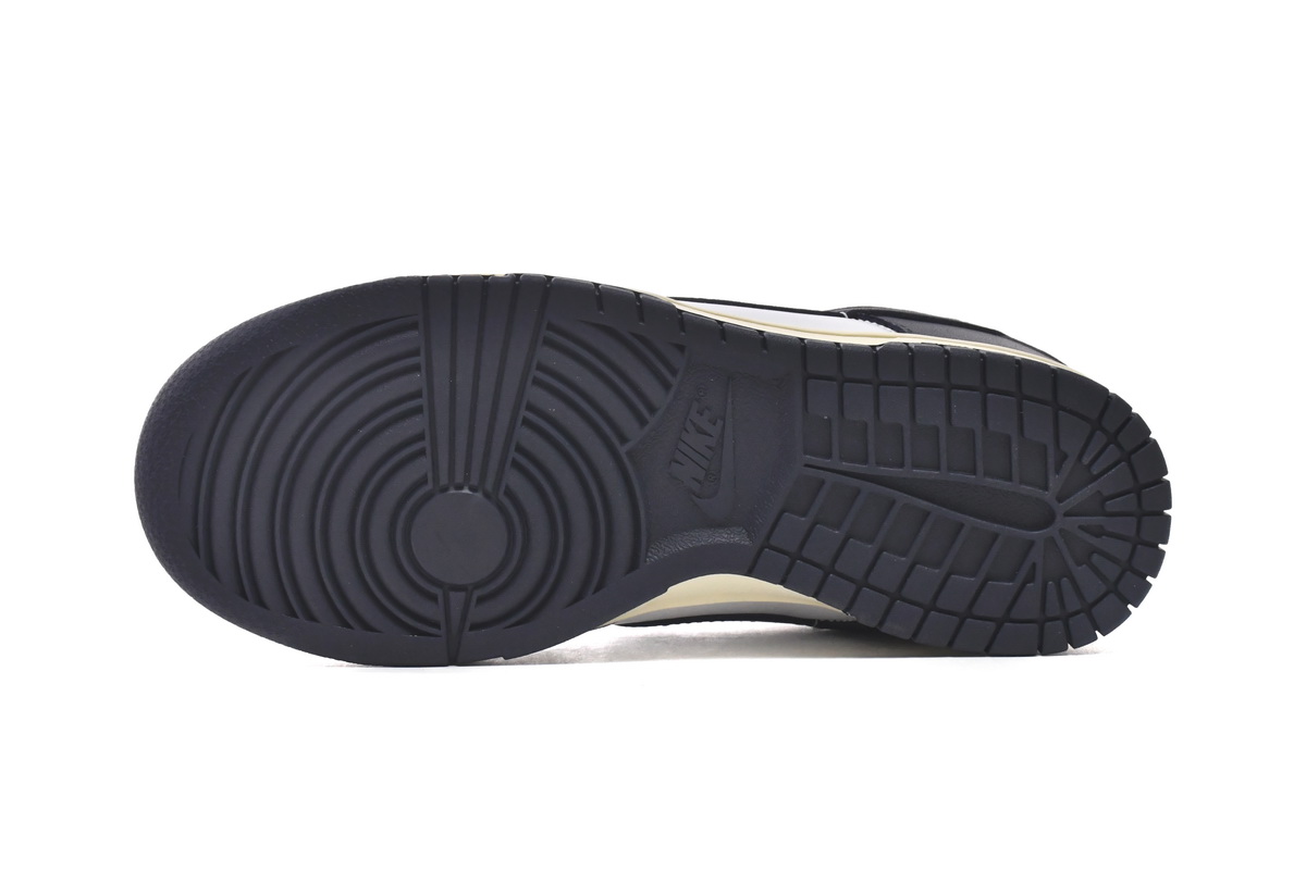 Nike Dunk Low 'Vintage Navy' DD1503-115 - Classic Retro Sneaker in Stylish Navy Blue | Limited Edition