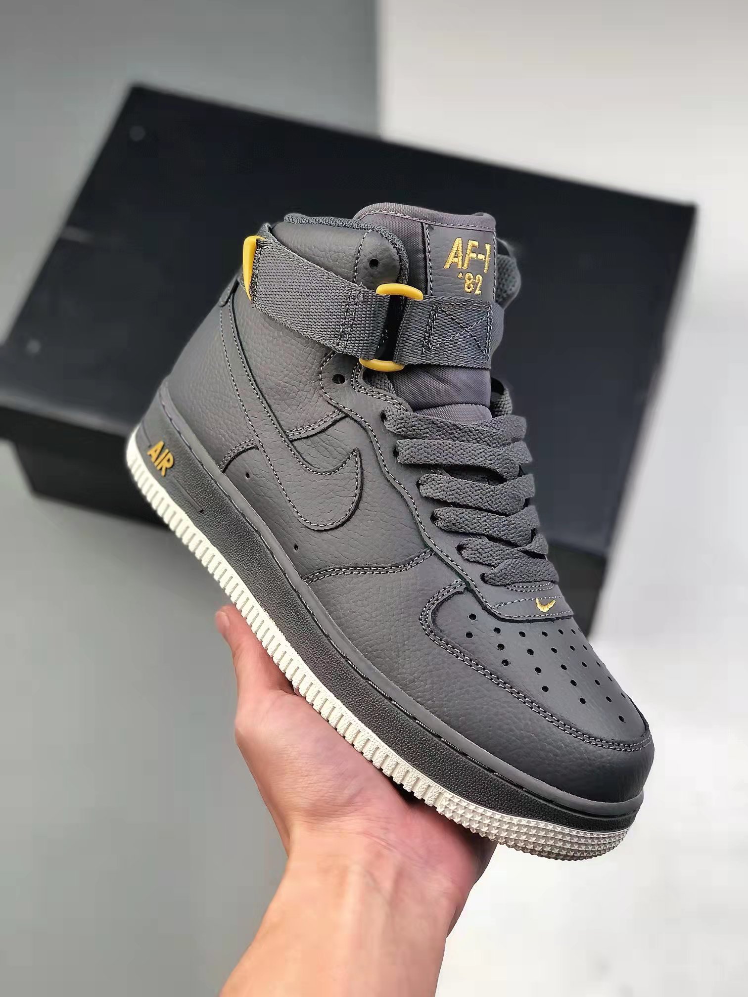 Nike Air Force 1 High '07 'Cool Grey' 315121-049 - Sleek and Stylish Footwear for Every Occasion