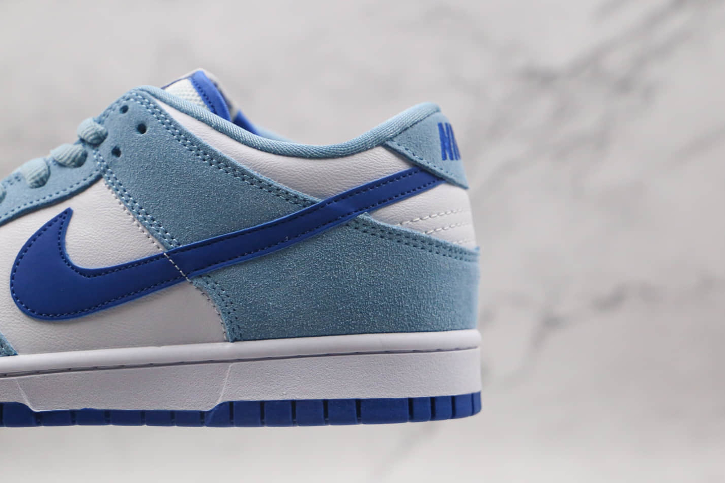 Nike Dunk Low White Light Blue Dark Blue 854866-009 - Stylish and Versatile Sneakers