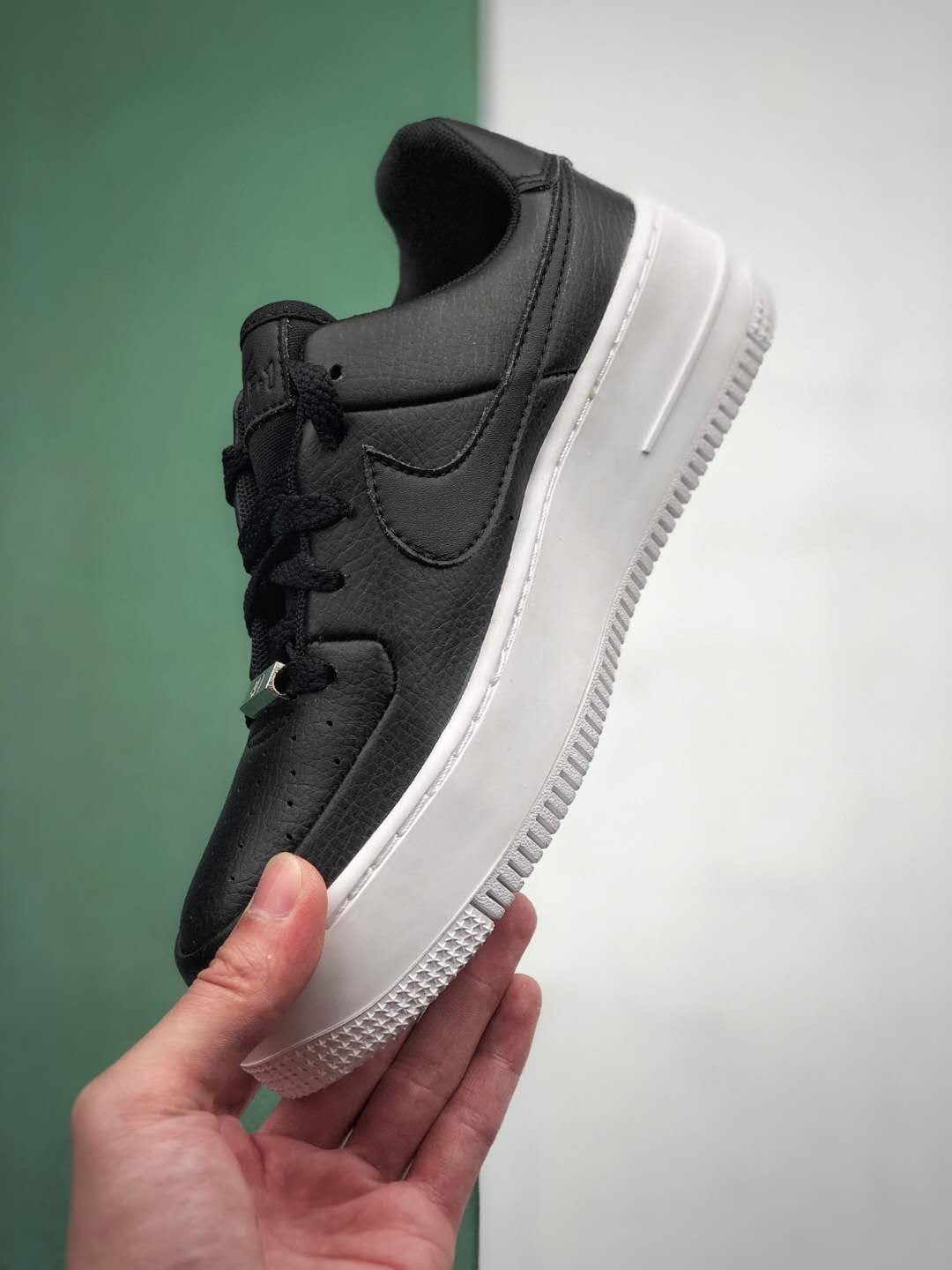 Nike Air Force 1 Sage Low 'Black' AR5339-002 - Stylish Black Sneakers for Women Nike Air Force 1 Sage Low 'Black' AR5339-002 - Stylish Black Sneakers for Women