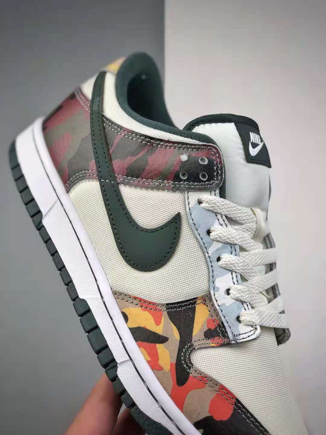 Nike SB Dunk Low SE Sail Vintage Green Total Orange White DH0957-100 - Shop the Latest Nike SB Dunk Low SE Sneakers at Competitive Prices!
