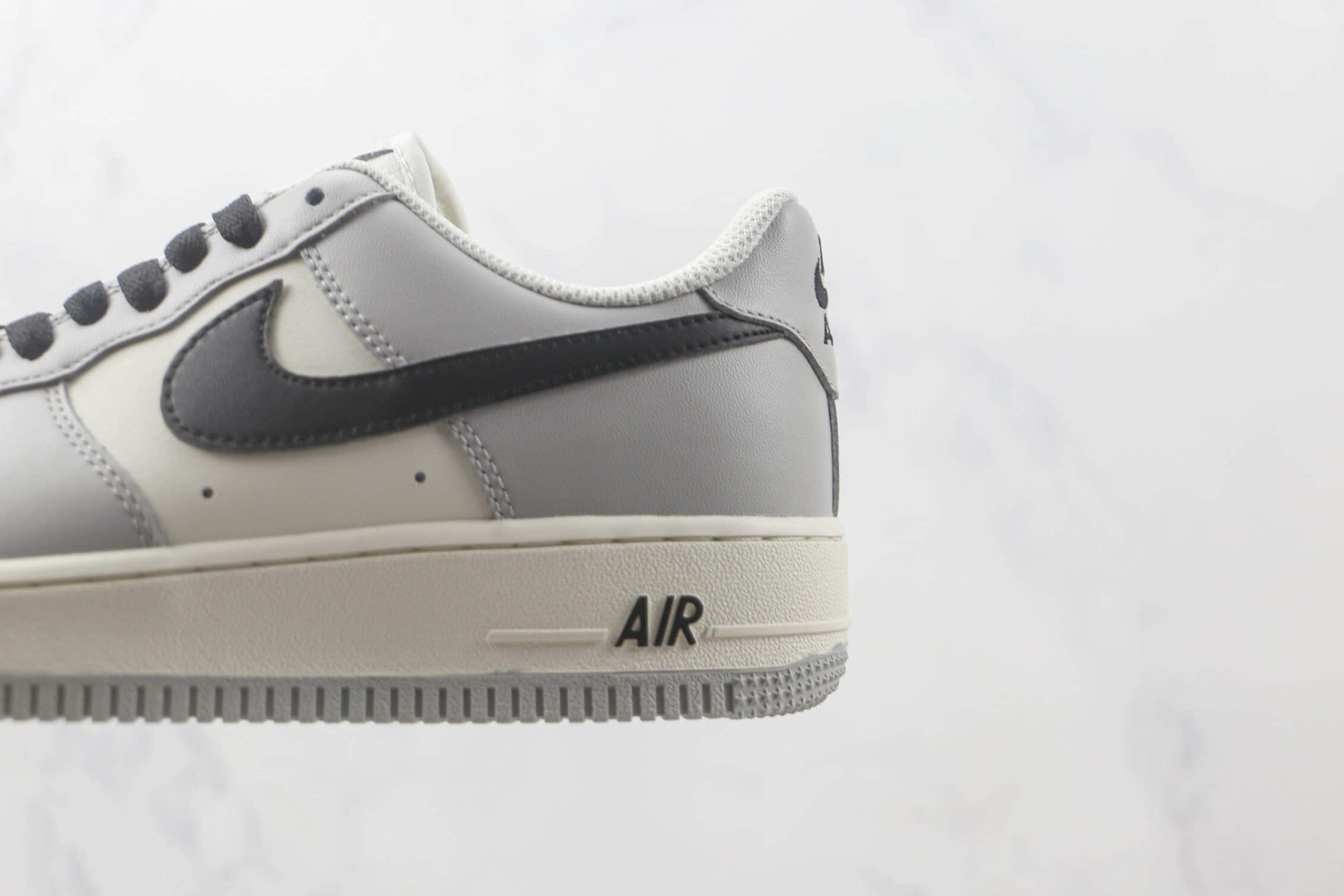 Nike Air Force 1 07 Low Soot White Grey Black Metallic Gold DO7417-991 - Stylish and Versatile Sneakers Nike Air Force 1 07 Low Soot White Grey Black Metallic Gold DO7417-991 - Stylish and Versatile Sneakers