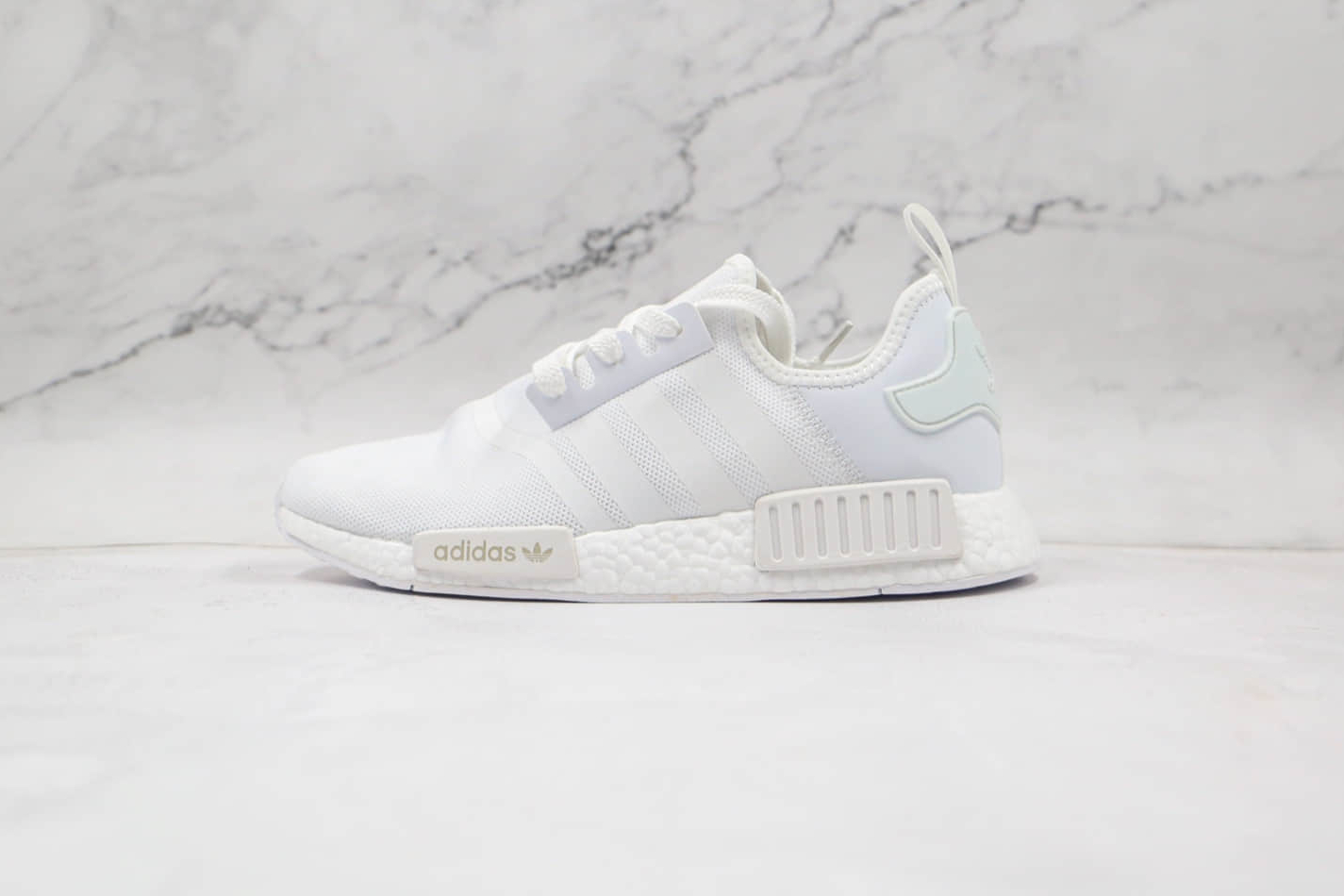 Adidas Originals NMD_R1 'White Reflective' S31506 - Stylish and Reflective Footwear