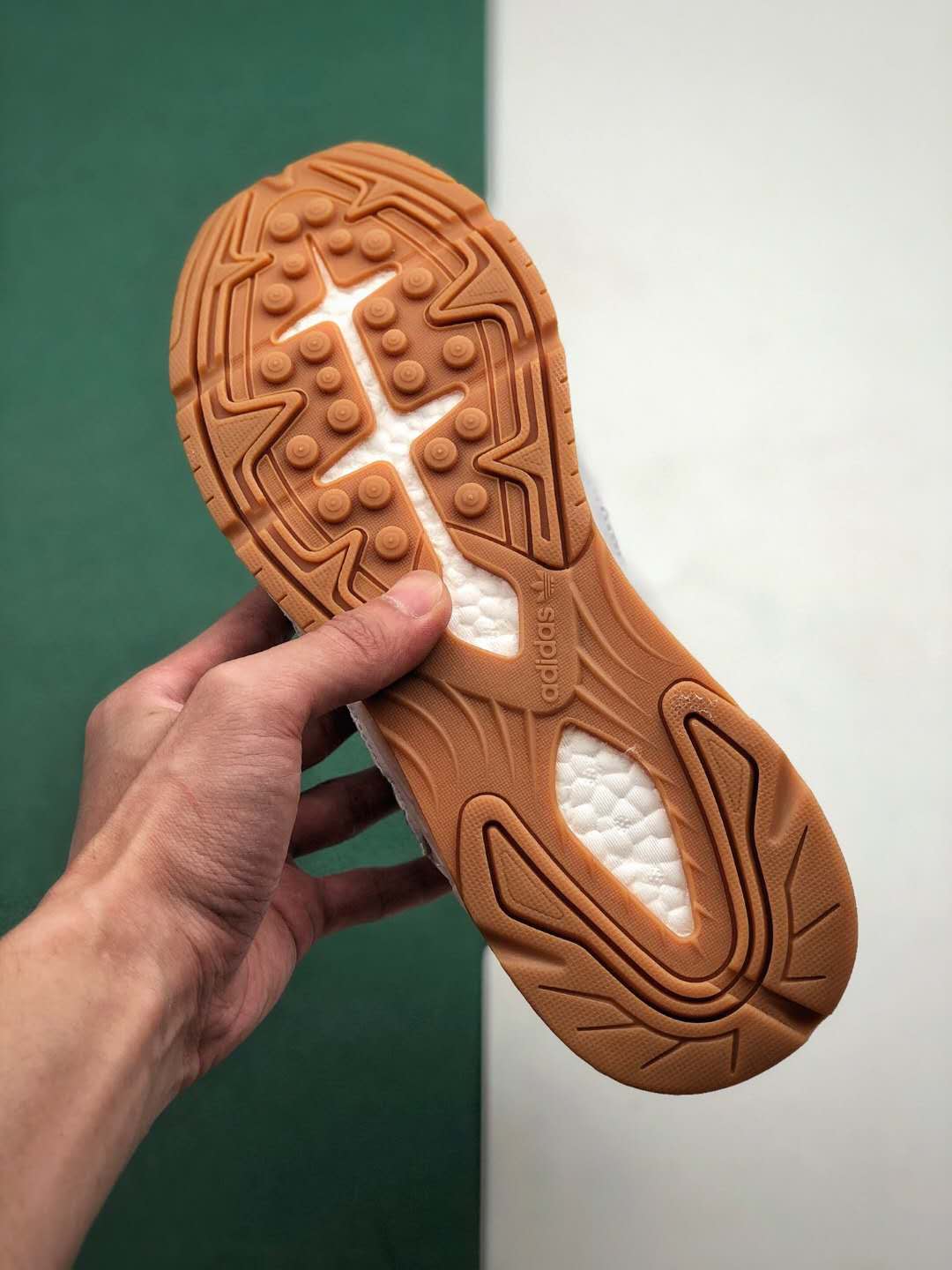 Adidas Tresc Run White Gum EF8102 - Stylish and Comfortable Sneakers Adidas Tresc Run White Gum EF8102 - Stylish and Comfortable Sneakers