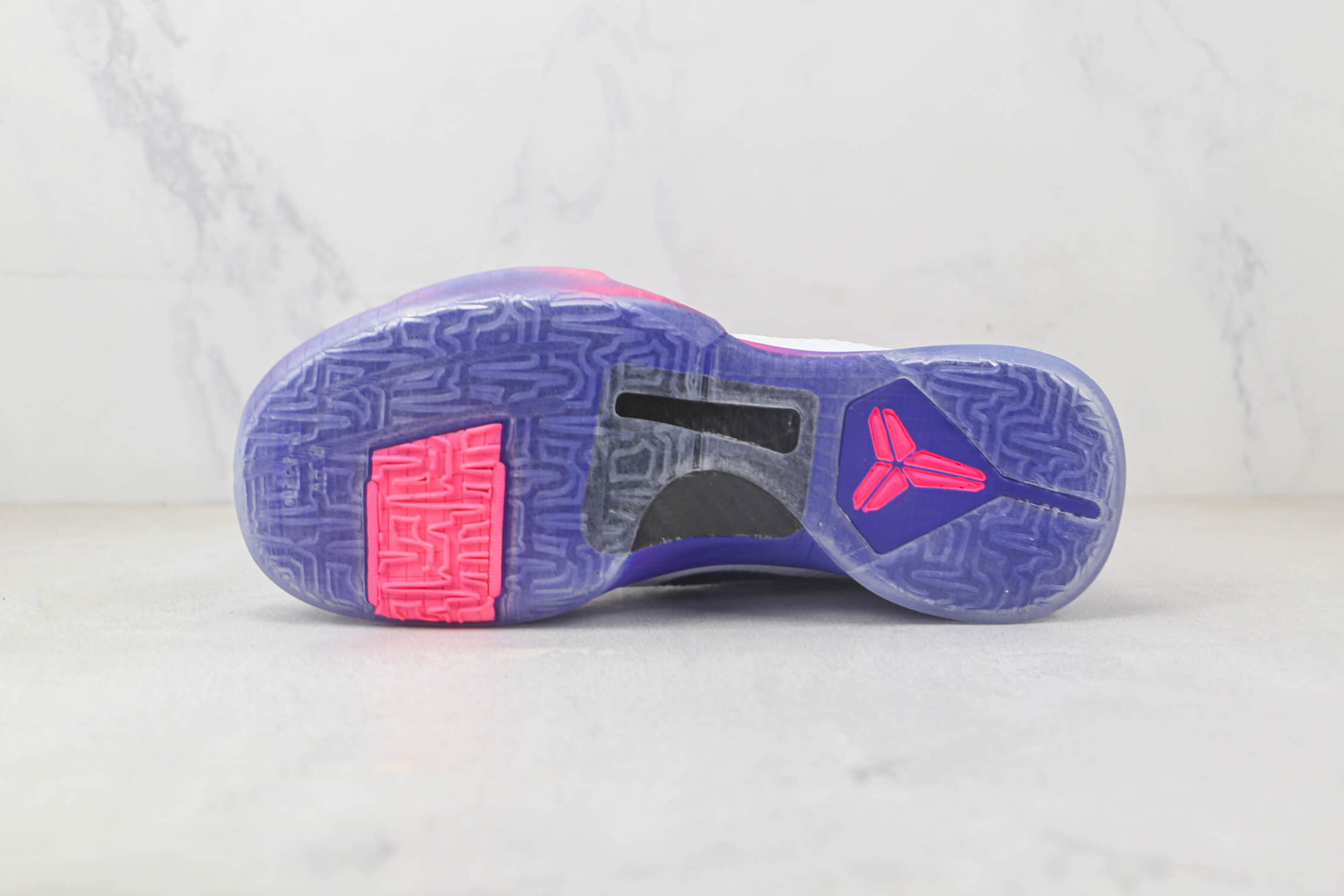 Nike Zoom Kobe V 5 Protro Kay Yow Big Stage Champ White Pink Basketball Shoes CW2210-100