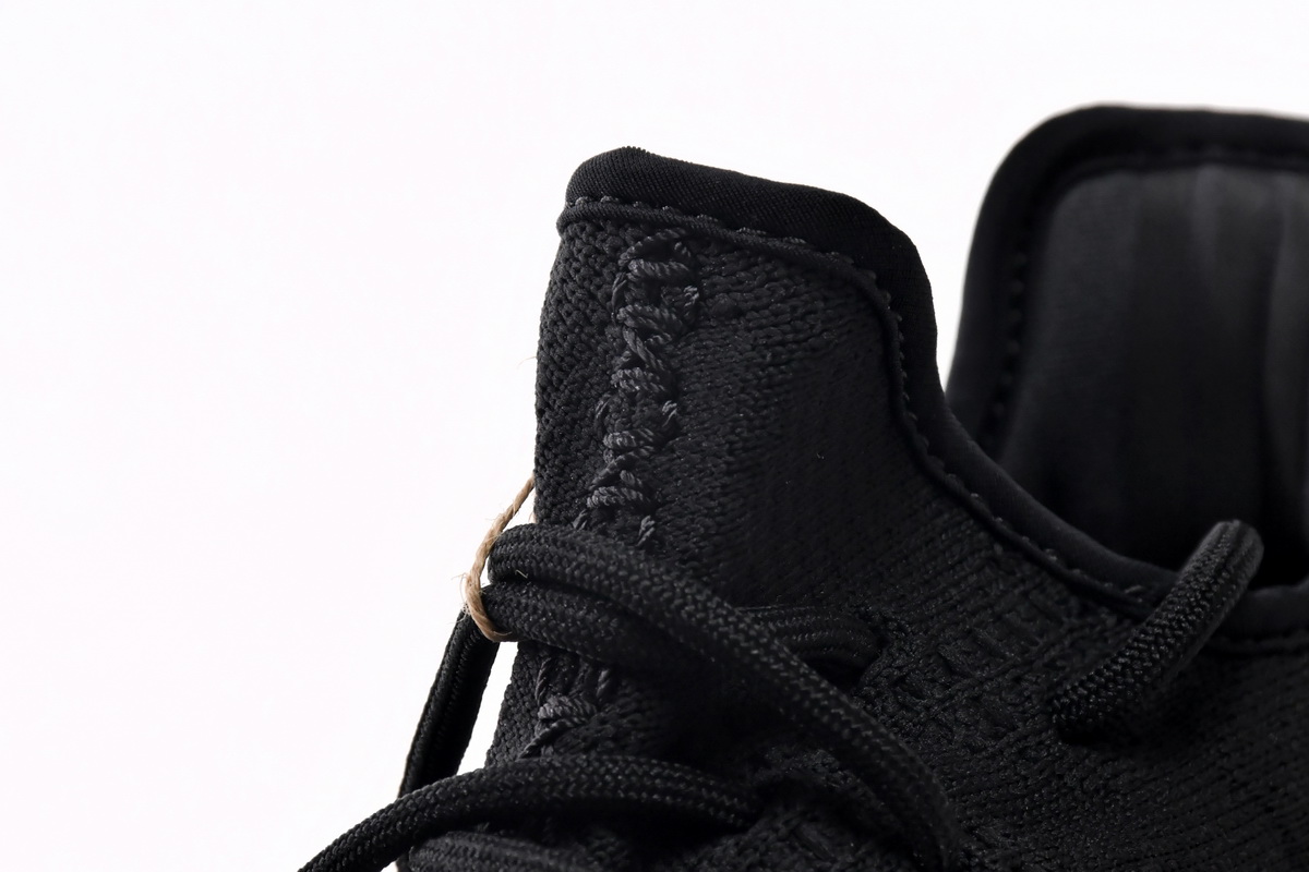 Adidas Yeezy Boost 350 V2 'Onyx' - HQ4540 | Limited Edition Sneakers Adidas Yeezy Boost 350 V2 'Onyx' - HQ4540 | Limited Edition Sneakers