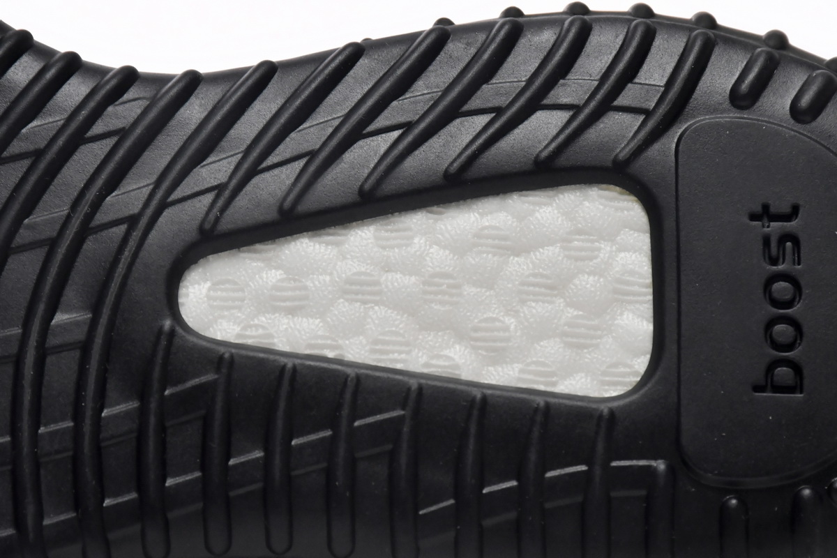 Adidas Yeezy Boost 350 V2 'Onyx' - HQ4540 | Limited Edition Sneakers Adidas Yeezy Boost 350 V2 'Onyx' - HQ4540 | Limited Edition Sneakers