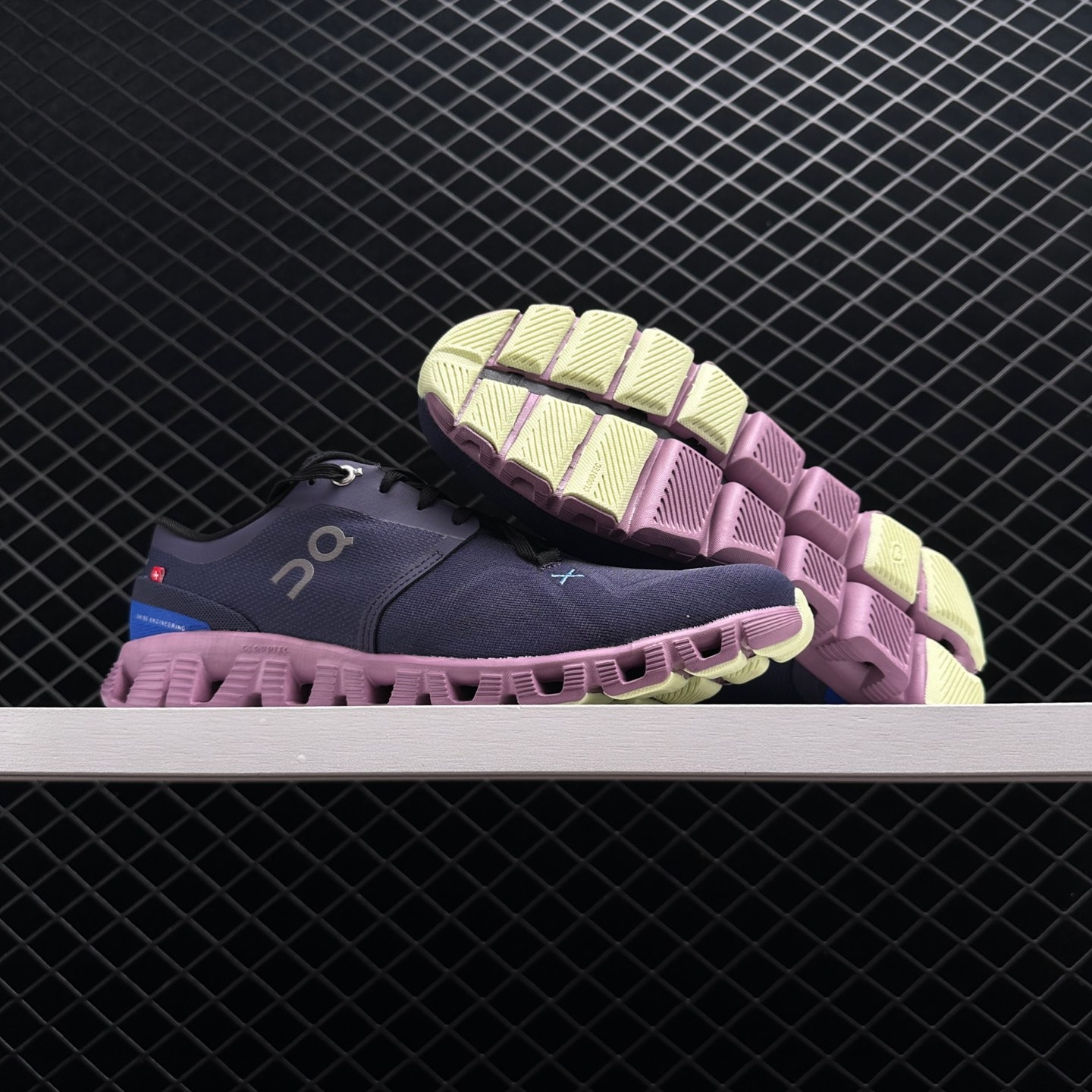 On Running Cloud X 3 Sneakers - Purple Navy: Lightweight Performance with Supreme Cushioning