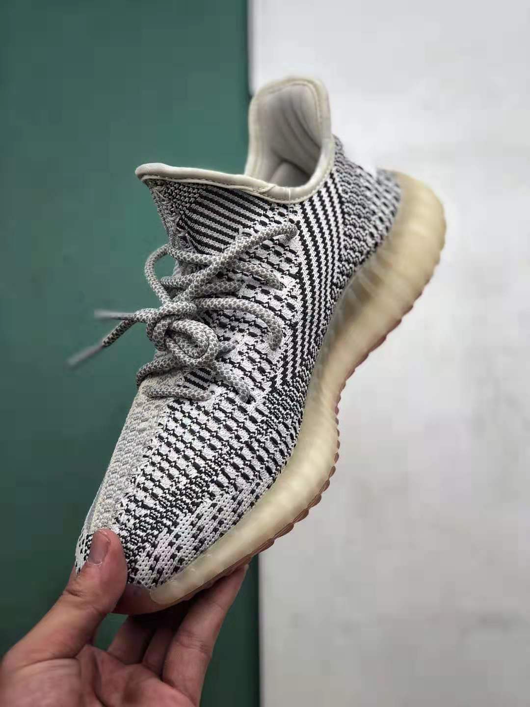 Adidas Yeezy Boost 350 V2 Ash Pearl GY7658 - Stylish and Comfortable Footwear Adidas Yeezy Boost 350 V2 Ash Pearl GY7658 - Stylish and Comfortable Footwear
