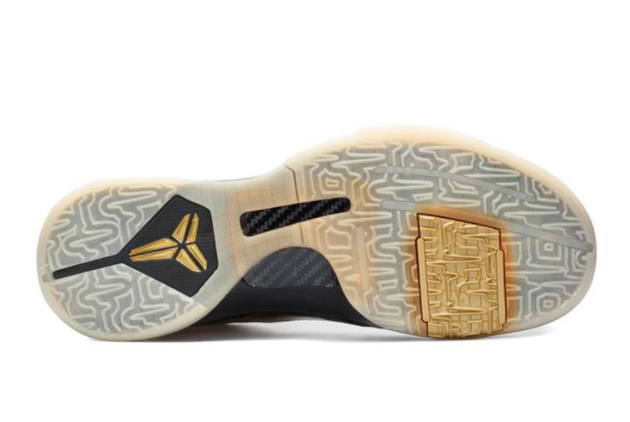 Nike Zoom Kobe 5 'Big Stage Away' Available - 386429-008